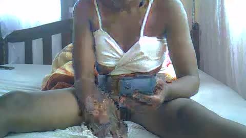 Snapshot of cute_savanna chatting on April 2, 11:52 am cute_savanna online show from April 2, 11:52 am