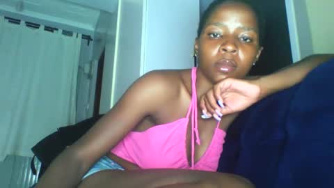 SHARON online show from April 18, 9:15 pm