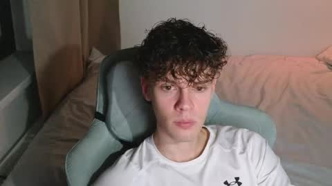 Thomas -  online show from April 6, 8:32 pm