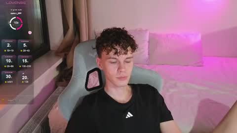 Thomas -  online show from July 21, 7:16 pm