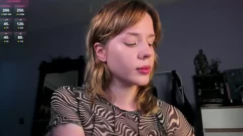 Amy online show from August 2, 1:31 pm