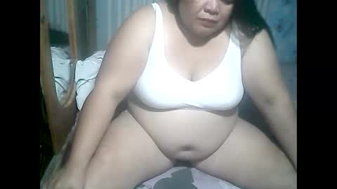 cutechubbyasian online show from February 28, 12:55 am