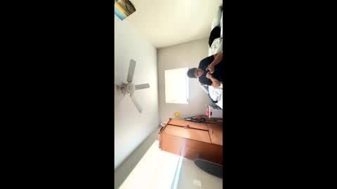 Snapshot of cutecuban18 chatting on March 9, 5:06 pm loveolots online show from March 9, 5:06 pm