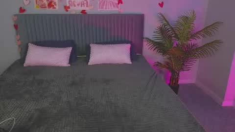 Snapshot of cutefever chatting on June 25, 5:12 am Amyy online show from June 25, 5:12 am