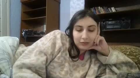 cutekattie online show from February 14, 5:48 am