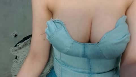 sophia online show from January 31, 5:09 am