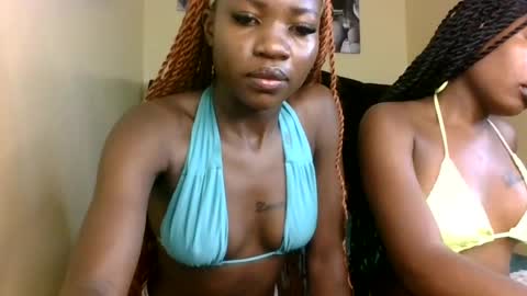 Snapshot of cutey_mara chatting on June 20, 4:15 am cutey_mara online show from June 20, 4:15 am