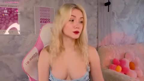 HelloMy name Eva online show from July 1, 4:58 am