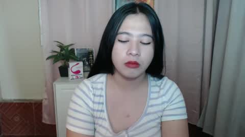 cutie_asianwoman online show from January 13, 2:28 am