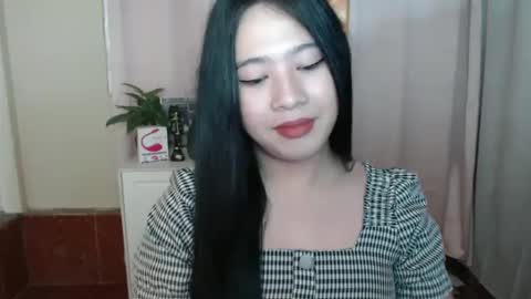cutie_asianwoman online show from January 16, 4:28 pm