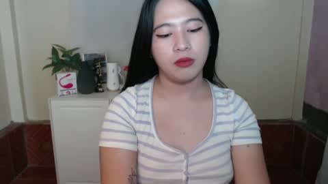 cutie_asianwoman online show from February 8, 5:39 pm