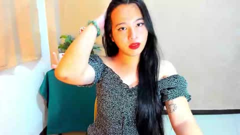 cutie_asianwoman online show from November 15, 8:33 am