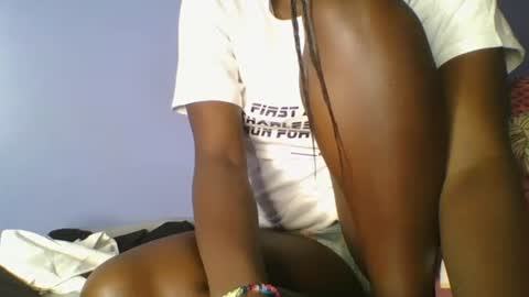 cutie_choco online show from April 7, 1:06 am