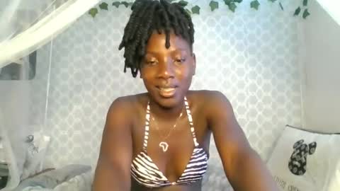 Liqy online show from May 4, 9:00 pm