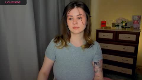 mili online show from April 17, 8:17 am