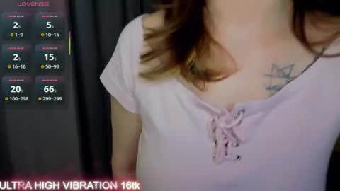 Snapshot of cutie_mili chatting on June 26, 12:09 pm mili online show from June 26, 12:09 pm