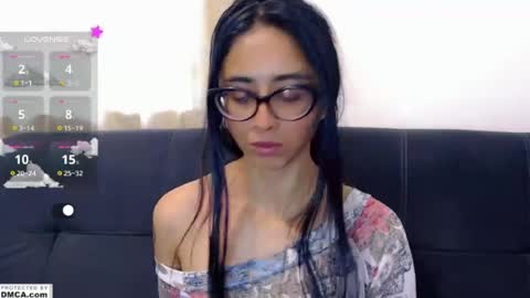 miss ari  online show from July 27, 2:46 pm