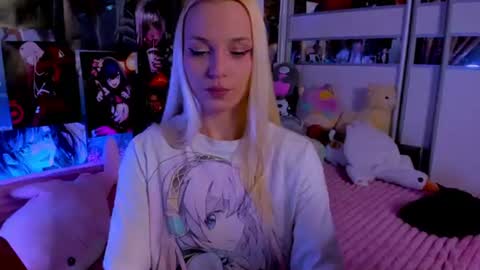Nora online show from July 31, 8:41 pm