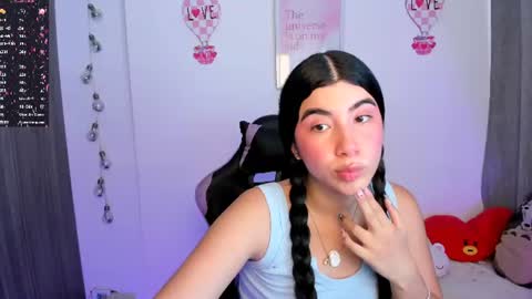 Liz online show from June 11, 10:41 pm
