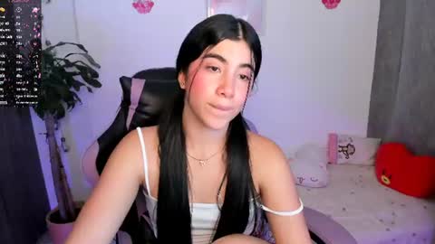 Liz online show from June 17, 10:32 pm