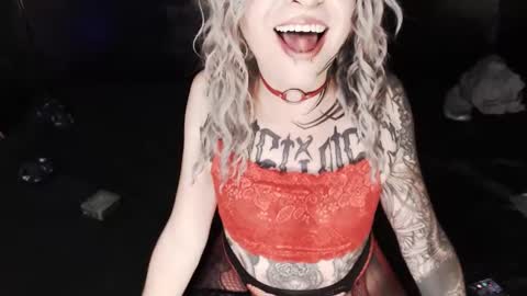 Nikki online show from February 19, 12:28 am