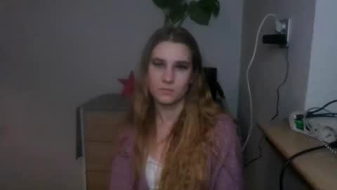 CyntiaNatural online show from January 28, 9:40 pm