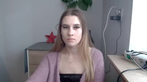 CyntiaNatural online show from January 30, 11:11 am