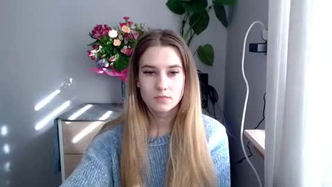 CyntiaNatural online show from February 20, 11:20 am