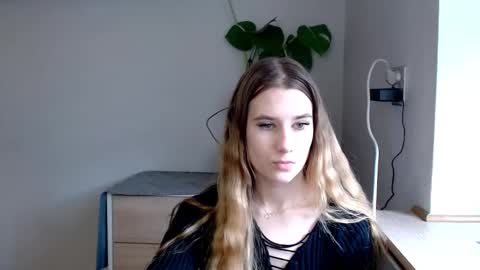 CyntiaNatural online show from February 27, 7:23 am