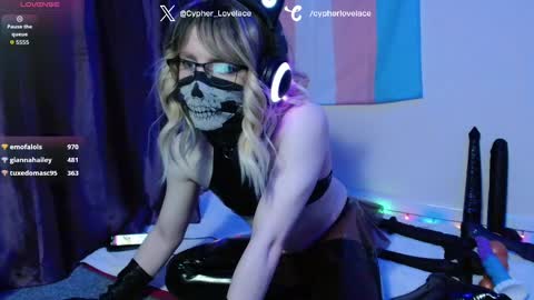 Snapshot of cypherlovelace chatting on October 13, 10:43 pm cypherlovelace online show from October 13, 10:43 pm