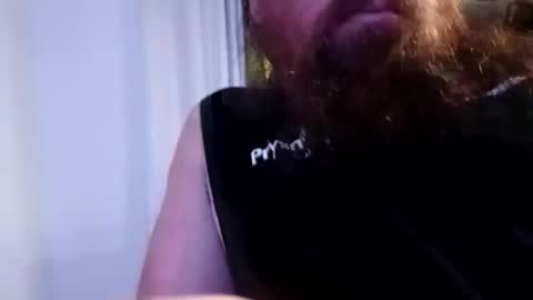 Snapshot of d1988 chatting on January 4, 9:32 am D online show from January 4, 9:32 am