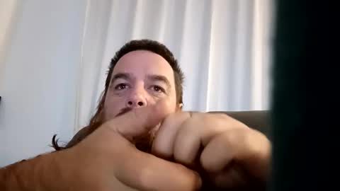 Snapshot of d1988 chatting on March 12, 9:23 am D online show from March 12, 9:23 am