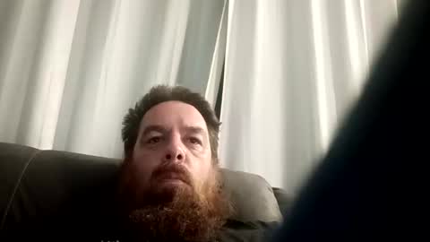 Snapshot of d1988 chatting on January 19, 8:51 am D online show from January 19, 8:51 am