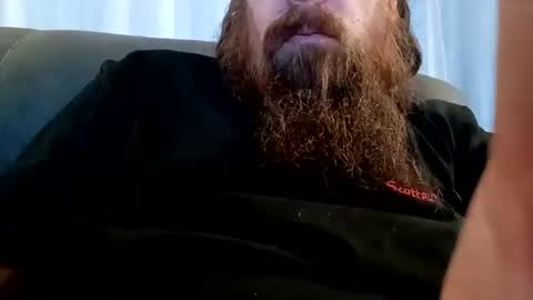 Snapshot of d1988 chatting on March 9, 8:18 am D online show from March 9, 8:18 am