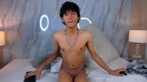 Snapshot of d3rke_666 chatting on June 23, 6:33 am Darked online show from June 23, 6:33 am