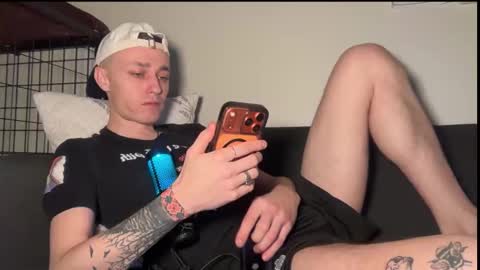 Snapshot of da_danya chatting on March 16, 5:44 am da_danya online show from March 16, 5:44 am