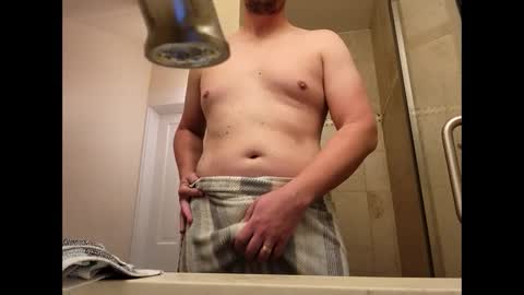 DadBod47 online show from December 5, 4:44 pm
