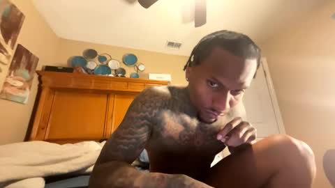 sexy tatted king bbc online show from January 14, 7:47 am