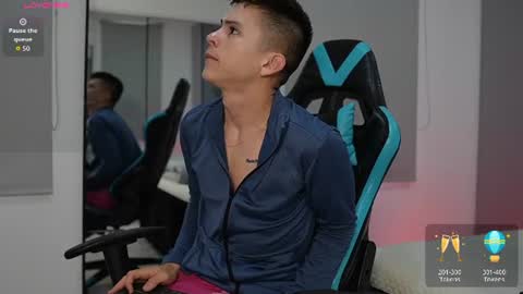 daddyrich4u online show from June 15, 1:02 pm