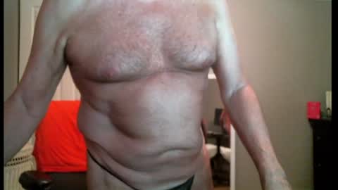 Snapshot of daddys7plus chatting on July 30, 2:43 am daddys7plus online show from July 30, 2:43 am