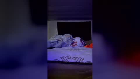 Daddyshytbyrd online show from January 13, 1:33 am