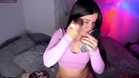 Lili online show from July 28, 2:40 am