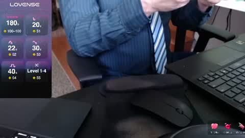 DadsSecret online show from June 11, 2:59 pm