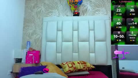 daffnelewis online show from March 28, 11:10 am