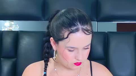 Dahiana online show from June 17, 11:45 am