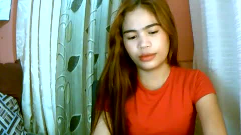 Snapshot of dahlia_123 chatting on January 15, 10:49 am Im Dahlia online show from January 15, 10:49 am