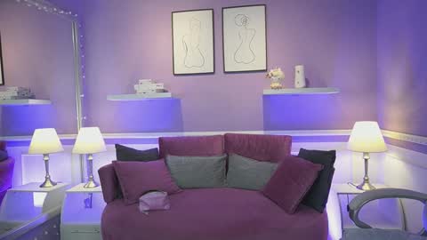 Dahlia Grey online show from November 11, 11:43 am