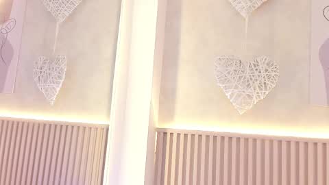 Daiana online show from January 11, 7:30 pm