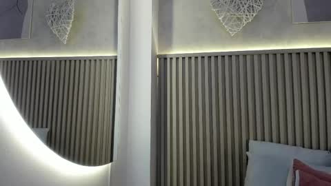 Daiana online show from April 14, 7:20 pm