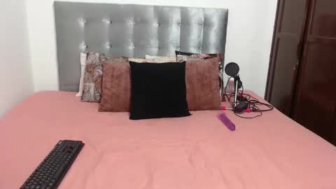 Daiisha.. online show from September 21, 7:37 pm